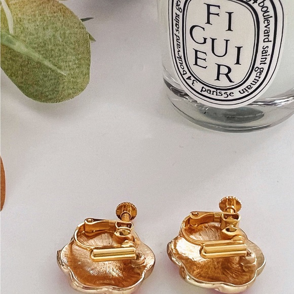 Ear clips - Picture 2 of 2